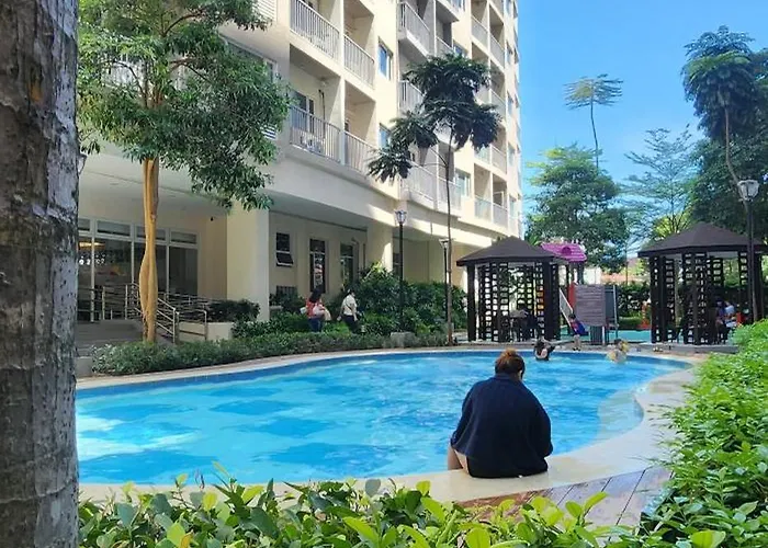 Sunset Serenity Staycation 马尼拉